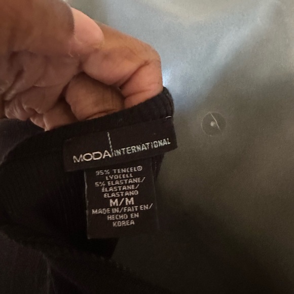 Moda International halter dress - Picture 3 of 4